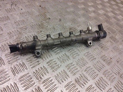 Hyundai i40 fuel feeder - cw,