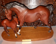 BESWICK HORSE MARE & FOAL