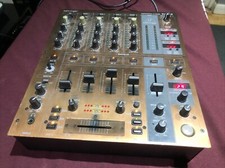 Behringer DJX750 5 Channel Dj Mixer POWER TESTED ONLY
