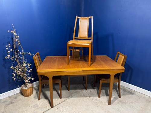 Nathan dining table 4 - table, chairs