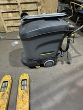 Karcher Bd 40/25 C Floor Scrubbing Cleaning Wet vac Machine New Batteries fitted