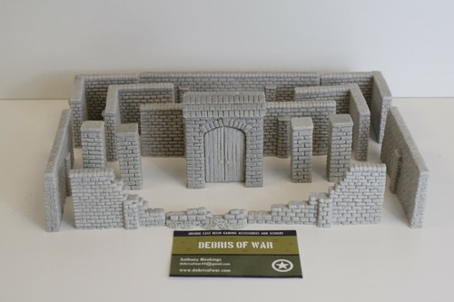 28mm courtyard estate walls - 28mm,