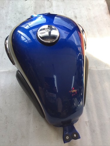 Kawasaki w650 fuel tank petrol - w650,