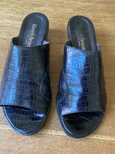 Women's Vintage Russell &