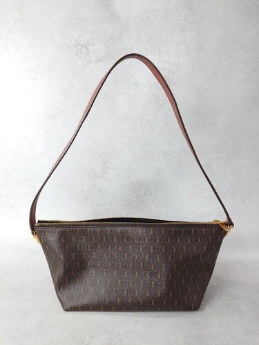 Saint laurent monogram - saint,