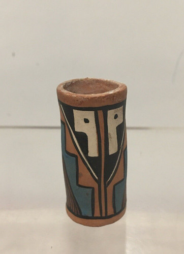 Terrie saxon navajo pottery - terrie,