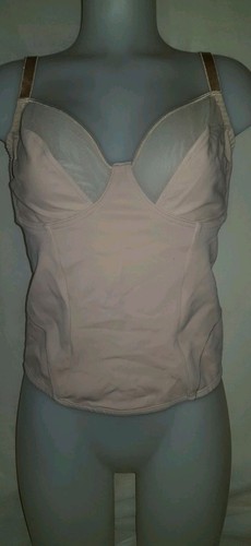 Gorgeous beige shapely figures - shapely,