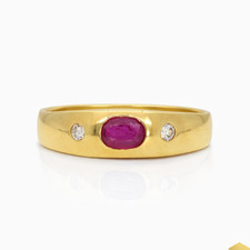Solid 585 Gold Ring 5.5g Ruby