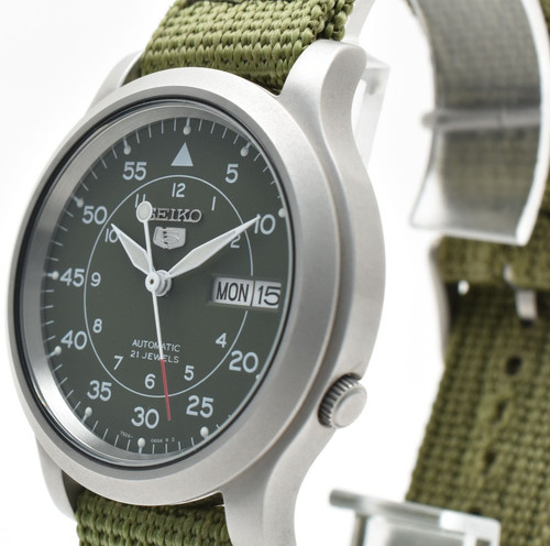 Seiko 7s26 02j0 automatic - seiko,