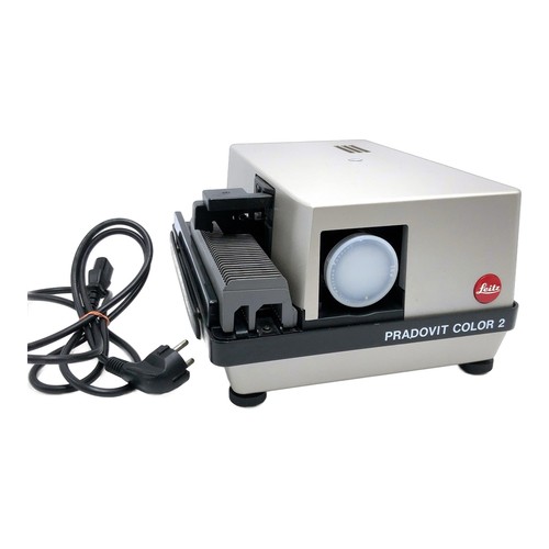 Leitz leica pradovit - leica, color