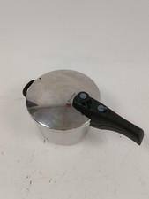 PRESTIGE Smartplus Stainless Steel Pressure Cooker 4L with Lid - PRE-OWNED