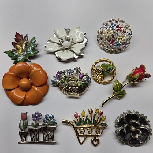 Vintage estate jewelry - vintage,