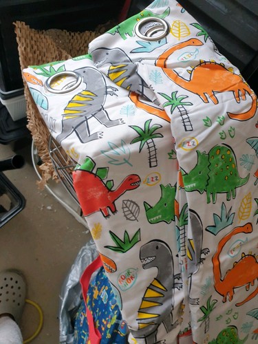 Dinosaur curtain 137cm drop - 137cm,