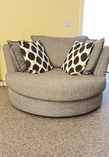 Rotating Sofa Cuddle / Snuggle