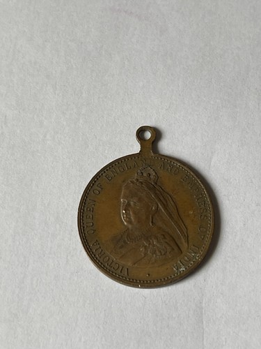 Queen victoria longest - victoria,