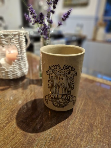 Farmhouse vintage style - vintage,