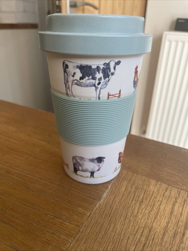 Farmyard animals travel - farmyard, cup