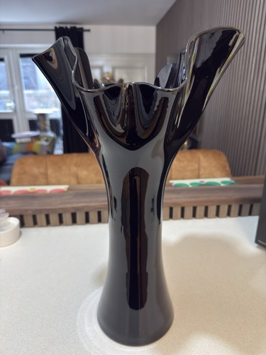 Black tall vase 49cm high - black,