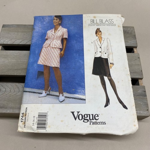Rare oop vogue patterns 1744 - vogue,