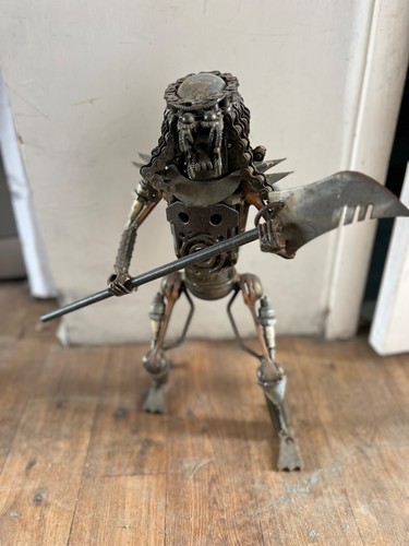 Handmade predator sculpture - handmade,