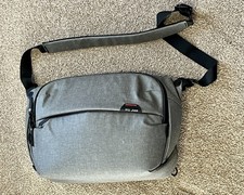 Everyday Sling Bag 10L Grey Peak Design Style