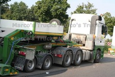 Truck Photo Mercedes-Benz