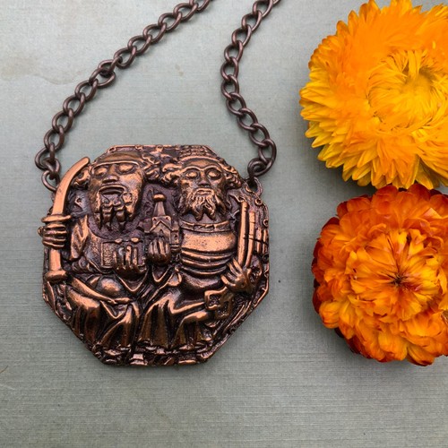 Vintage 60s medieval inspired - 60s,