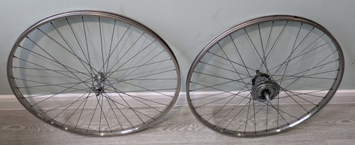 Raleigh 3 8 wheels - 26, x
