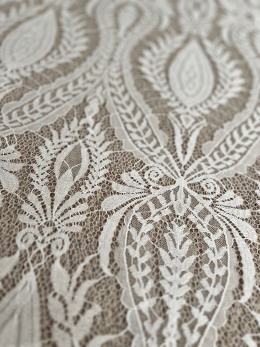 Ivory bridal scallop lace