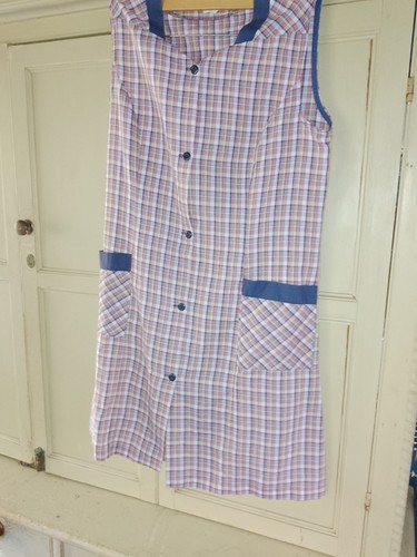 Vintage retro 80s checkerd