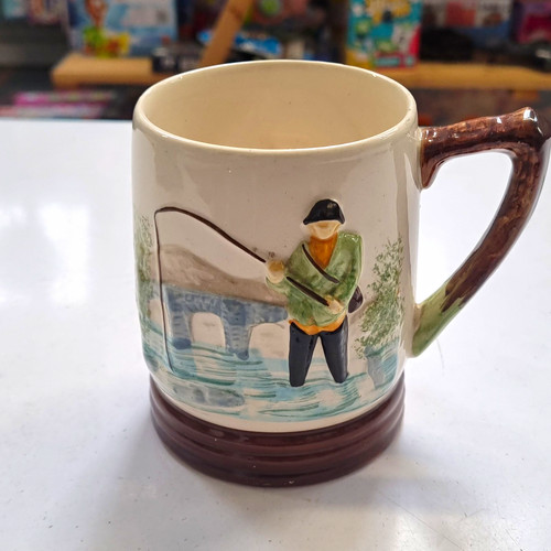 Keele pottery hand - pottery, painted