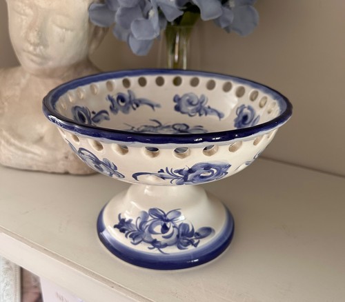 Blue and white portuguese - white,