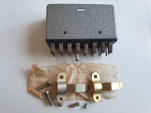 Pin multi way plug - 24,