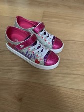 girls heeleys size 2