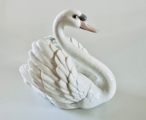 Vintage large lladro - large,