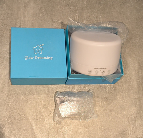 Glow dreaming white night - glow,