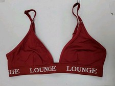 New LOUNGE Bamboo Triangle