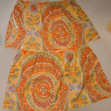 1 pair vintage retro 60`s 70`s small curtains 29" wide x 16" long