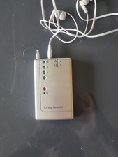 Anti-Spy Wireless Pinhole Camera And RF Bug Detector (0-6GHz)