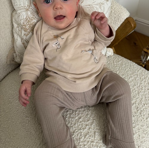 Beige baby boy or girl - h&m,