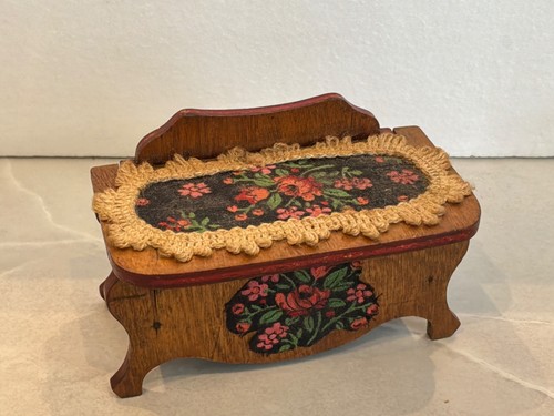 Dolls house furniture - dolls,