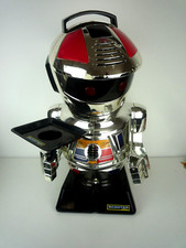VINTAGE 1980'S LARGE CHROME SCOOTER ROBOT 2000 WITH TRAY / NO REMOTE