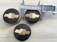3x Chevrolet 64mm wheel centre