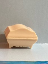 Vintage Art Deco? Cream