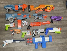 Lot of 14 : NERF Guns Lot