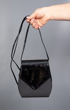 1502 WONDERFUL LEATHER HANDBAG