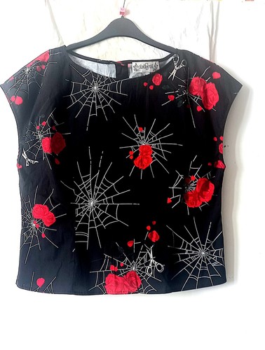 Ladies top collectif size - by,
