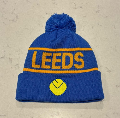 Leeds united bobble hat - ,