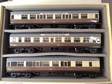 Ace Trains C/12 O Gauge Set of 3 GWR Hawksworth Bogie Coaches Set B