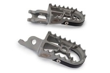 As3 foot pegs for - for, cr